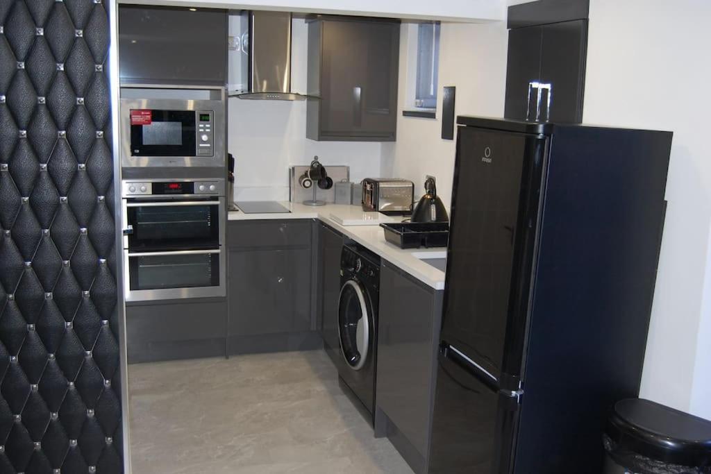 Self Contained In Burley, *